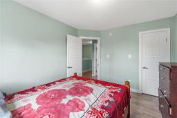 283 Mckenzie Street, Winnipeg, MB R2W5A7 Photo 14