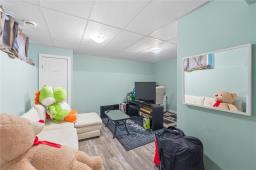 283 Mckenzie Street, Winnipeg, MB R2W5A7 Photo 22