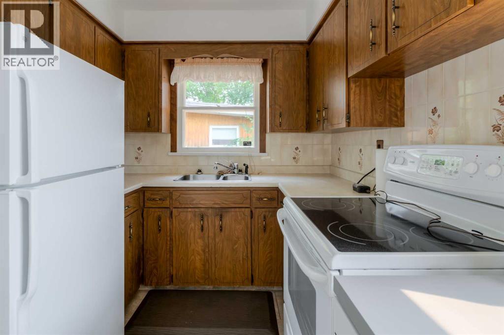 1218 18 Street N - Image 15