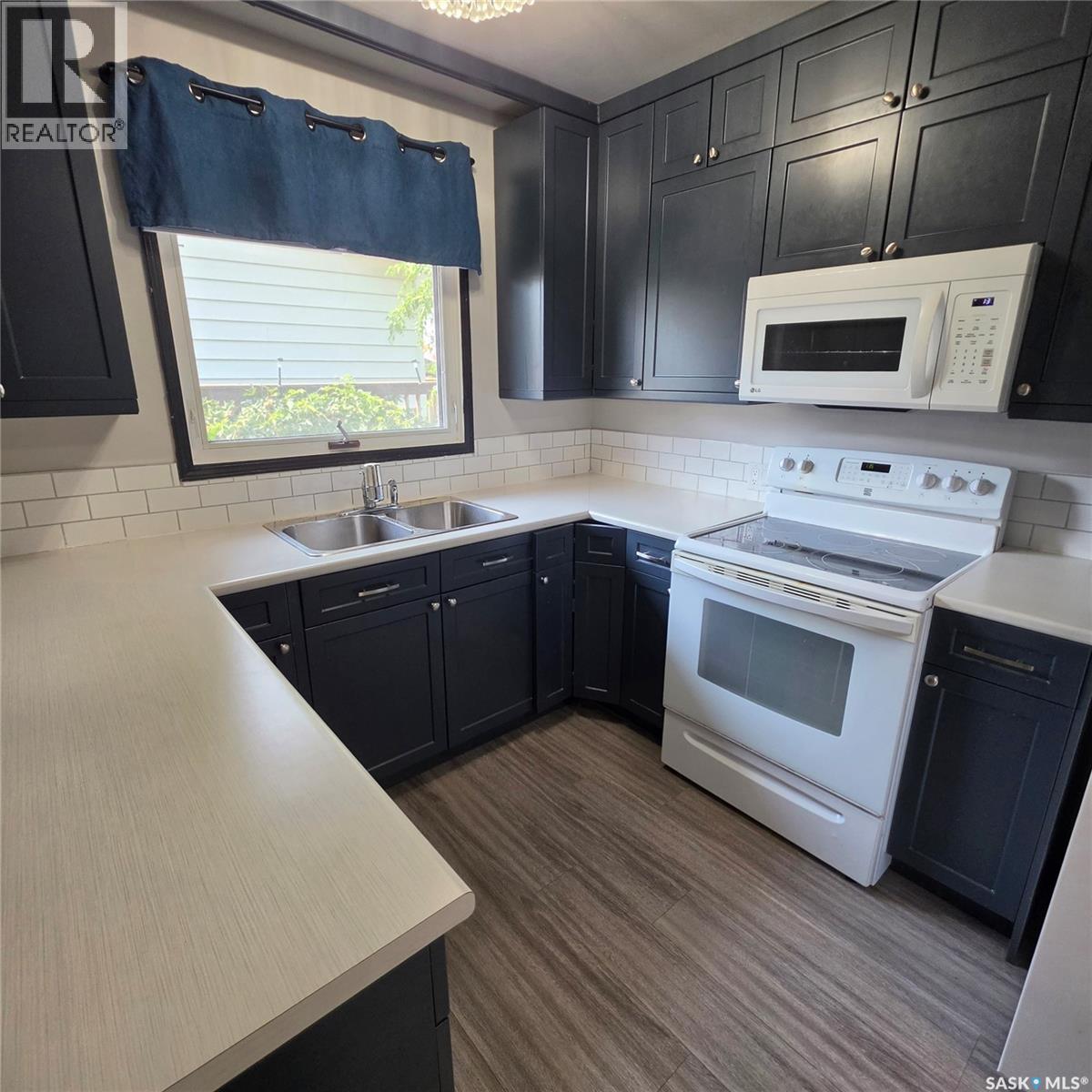 371 Allen DRIVE - Image 5