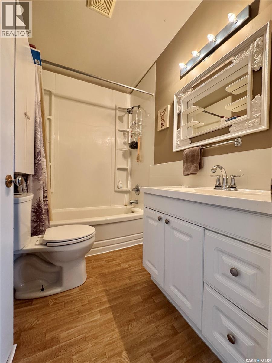 321 Vincent AVENUE W - Image 13