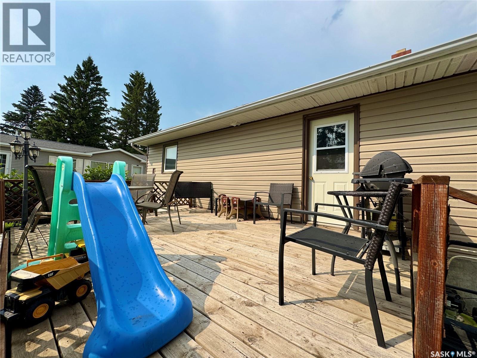321 Vincent AVENUE W - Image 24