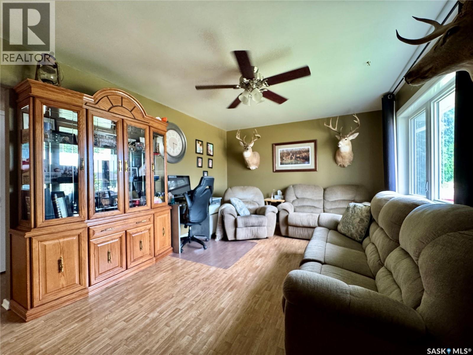 321 Vincent AVENUE W - Image 7