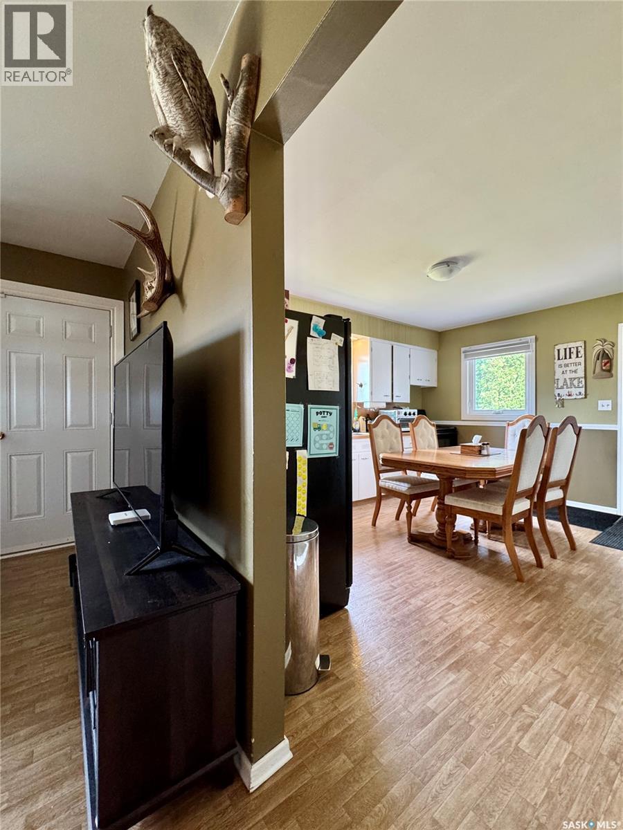 321 Vincent AVENUE W - Image 9
