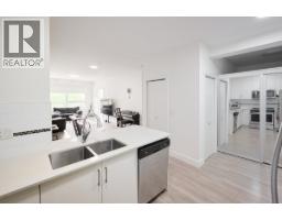 305 22577 Royal Crescent, Maple Ridge, BC V2X2M2 Photo 7