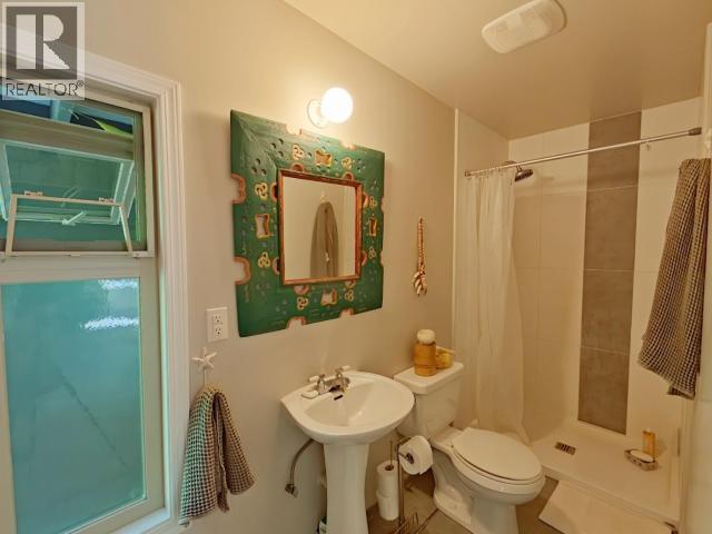 2241 ROBERTS ROAD - 69