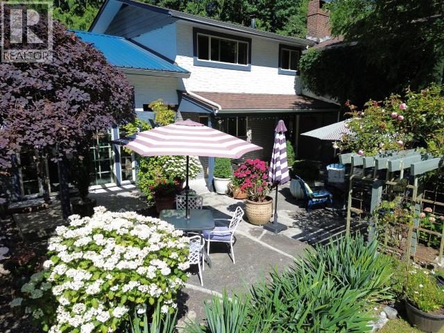 2241 ROBERTS ROAD - 19
