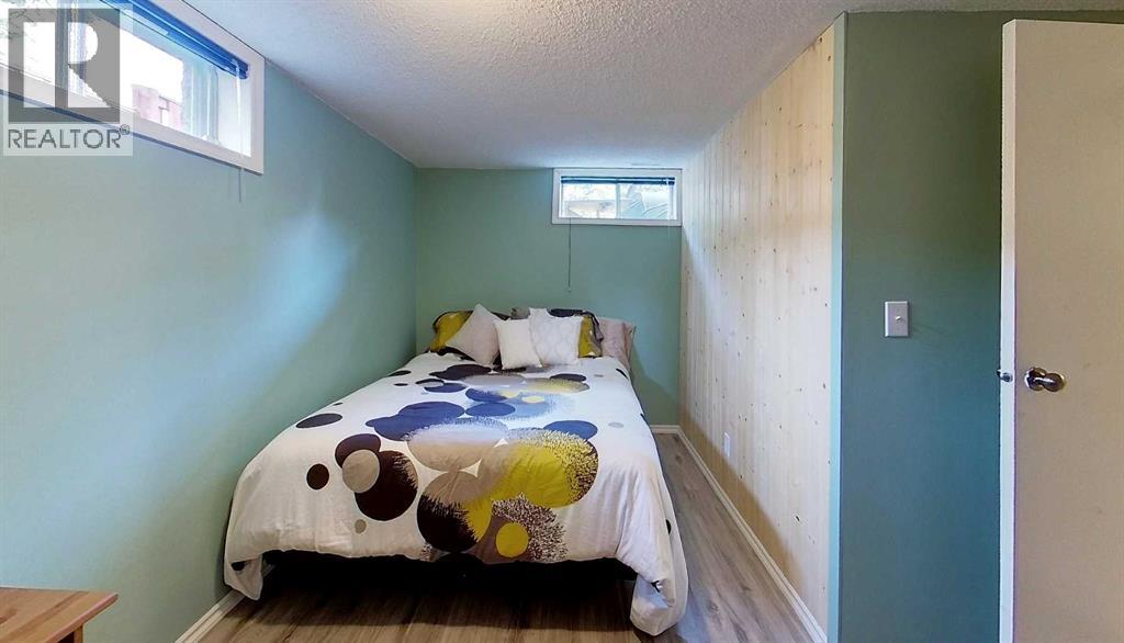 4209 6 Avenue - Image 38