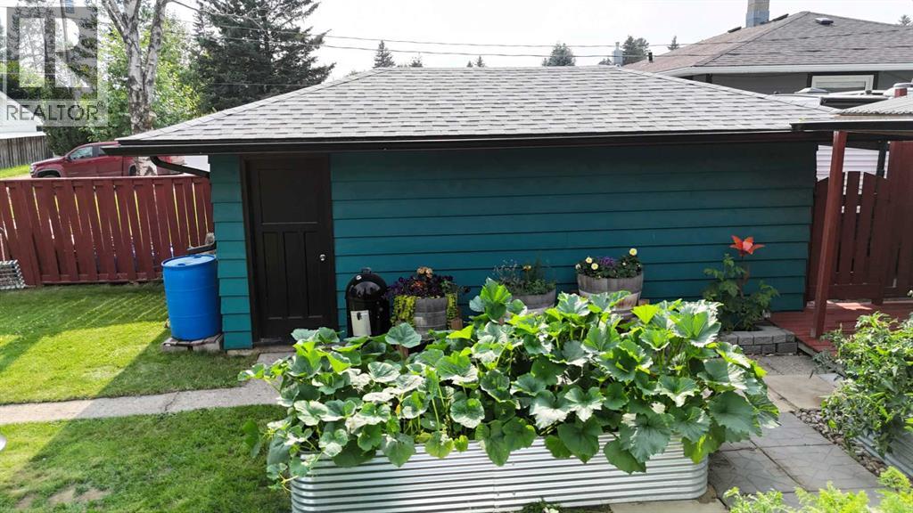 4209 6 Avenue - Image 7