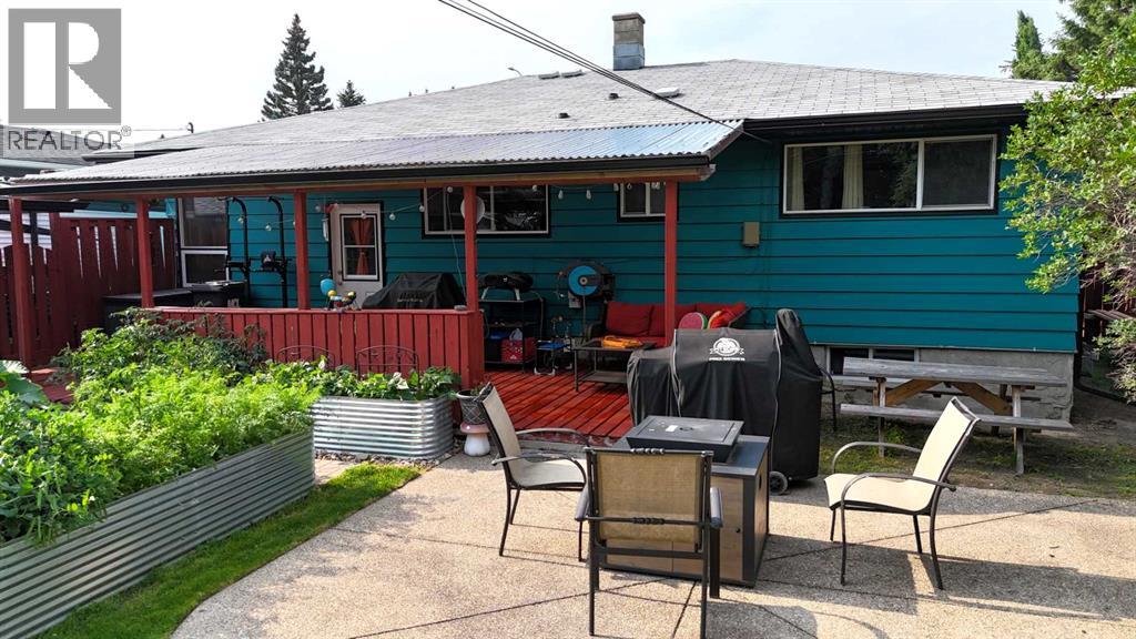 4209 6 Avenue - Image 4