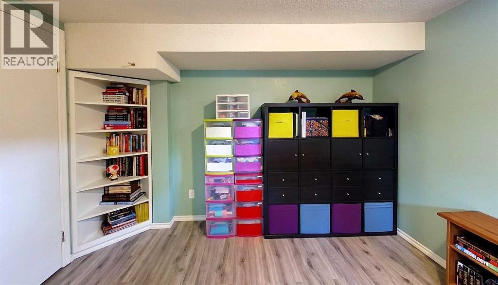4209 6 Avenue - Image 39