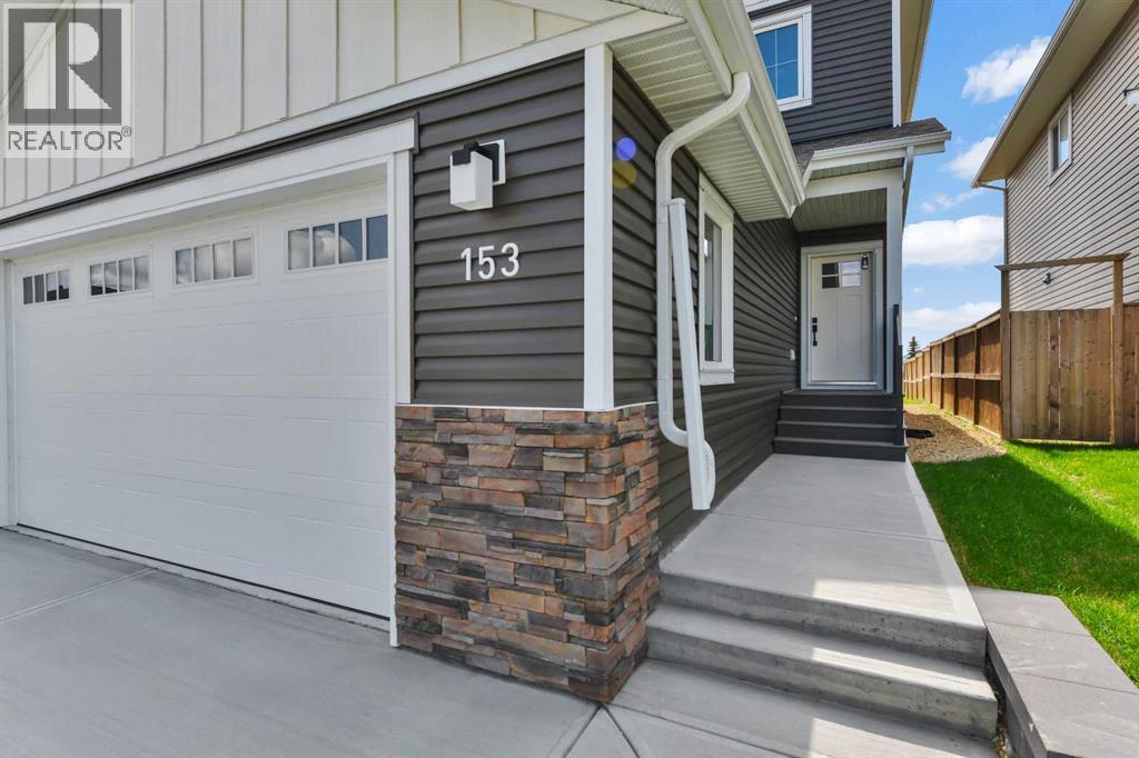 153 Norseman Close - 2