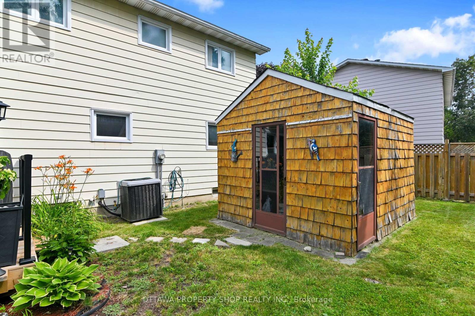 4 Bed, 2 Bath House for Sale in Ottawa – 6268 STEAMER LANE, Ottawa – MLS# X13642744 - Image 32
