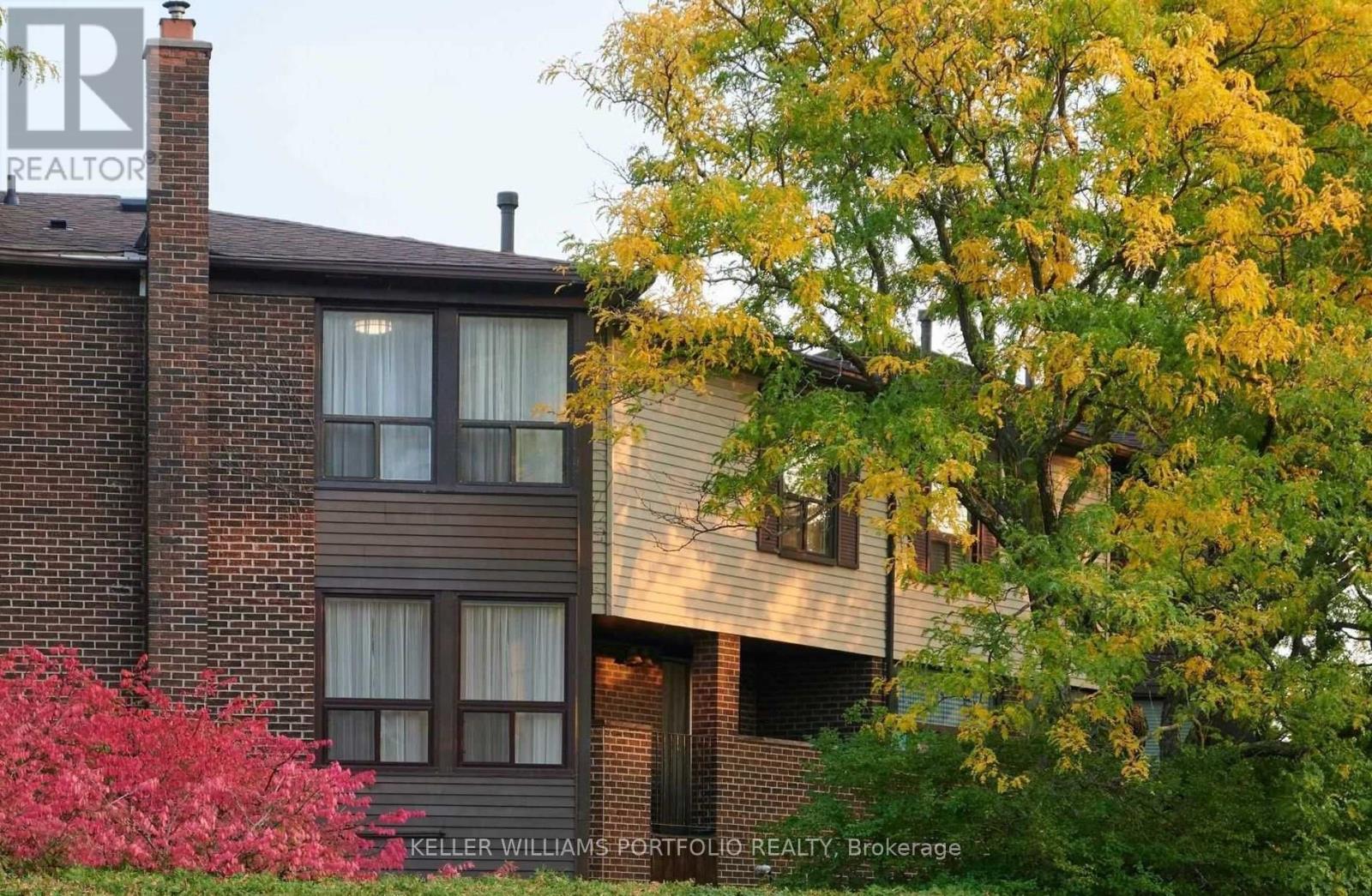 Photo of 10 Lofty Hill Way
