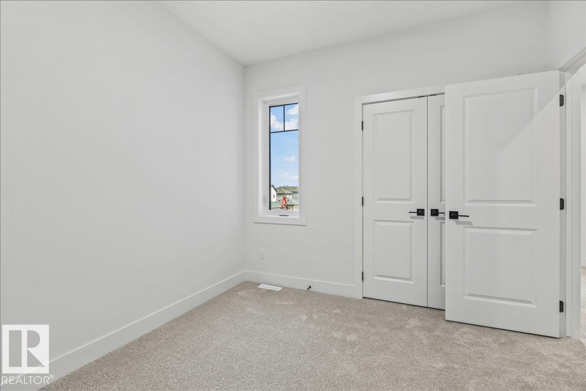 25 Foxtail RD - 26