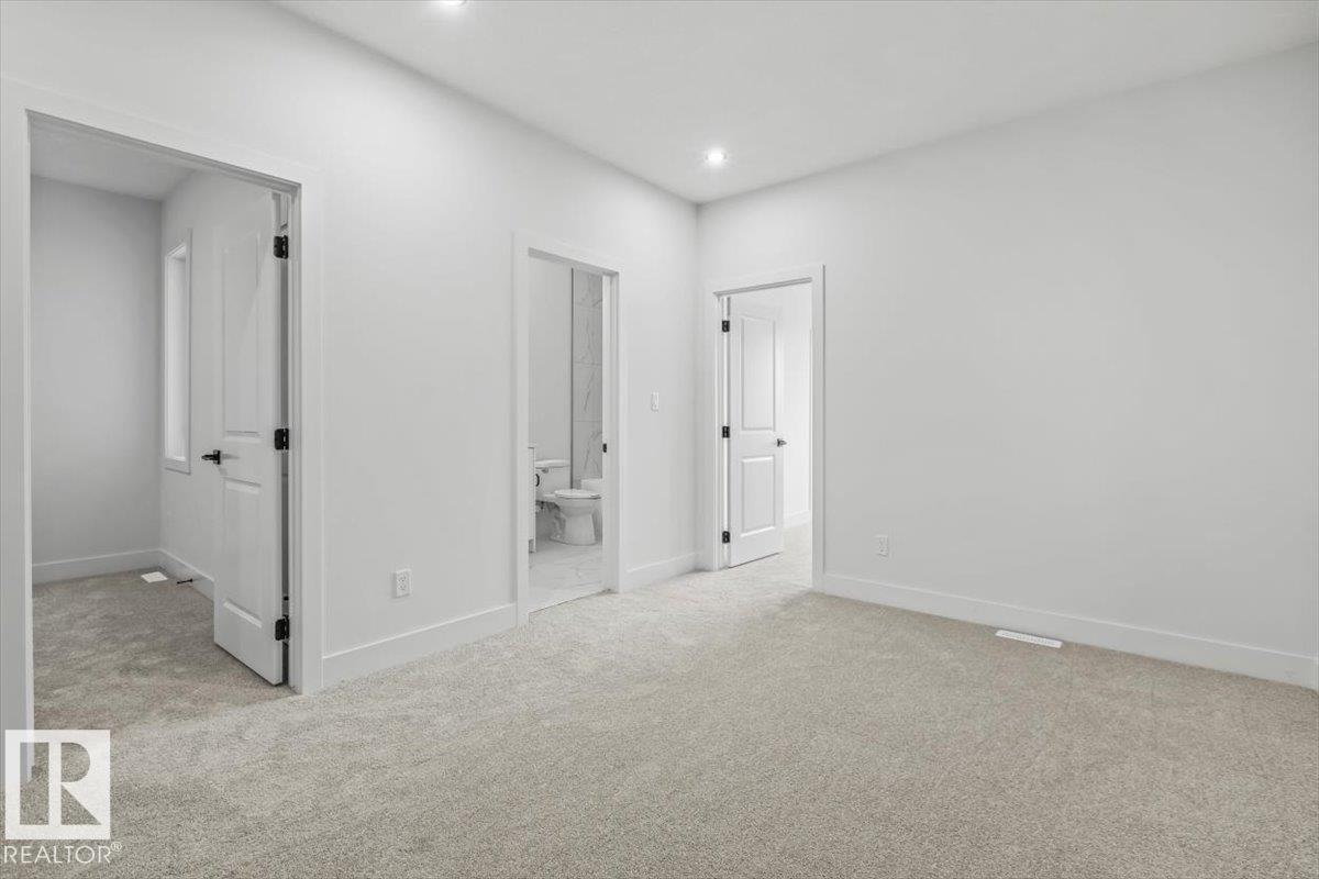 25 Foxtail RD - 28