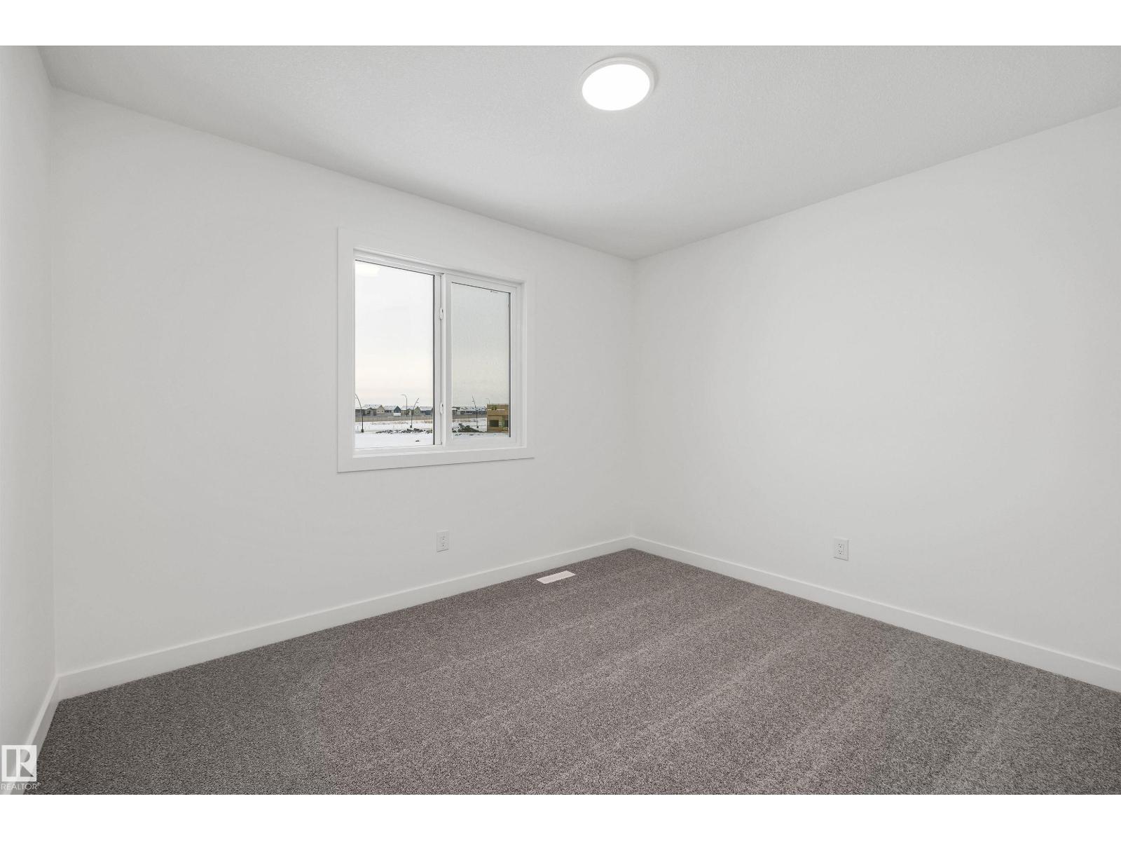 18931 28 AV NW - Image 30