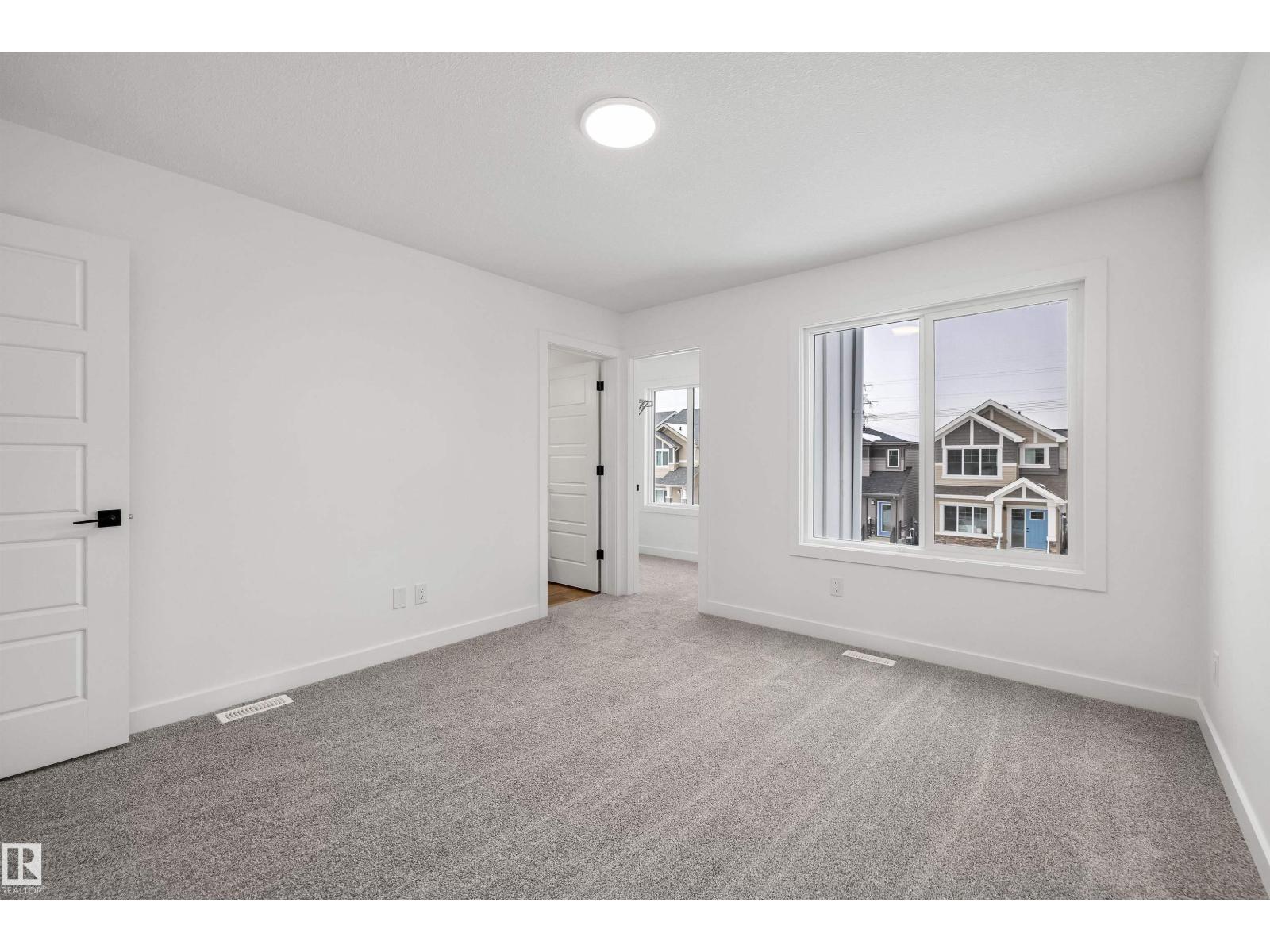 18931 28 AV NW - Image 36