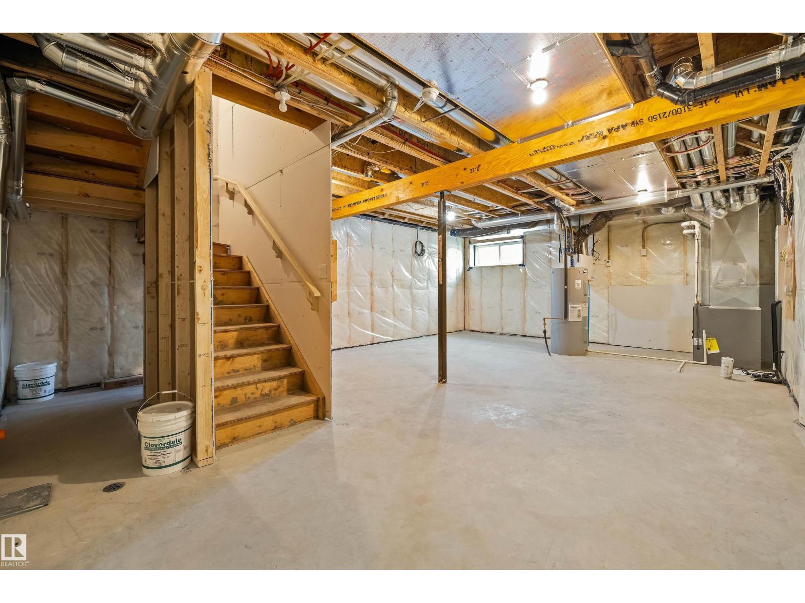 18931 28 AV NW - Image 43