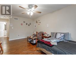 257 Dundas Street N, Woodstock, ON N4S1A9 Photo 32