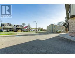 257 Dundas Street N, Woodstock, ON N4S1A9 Photo 46