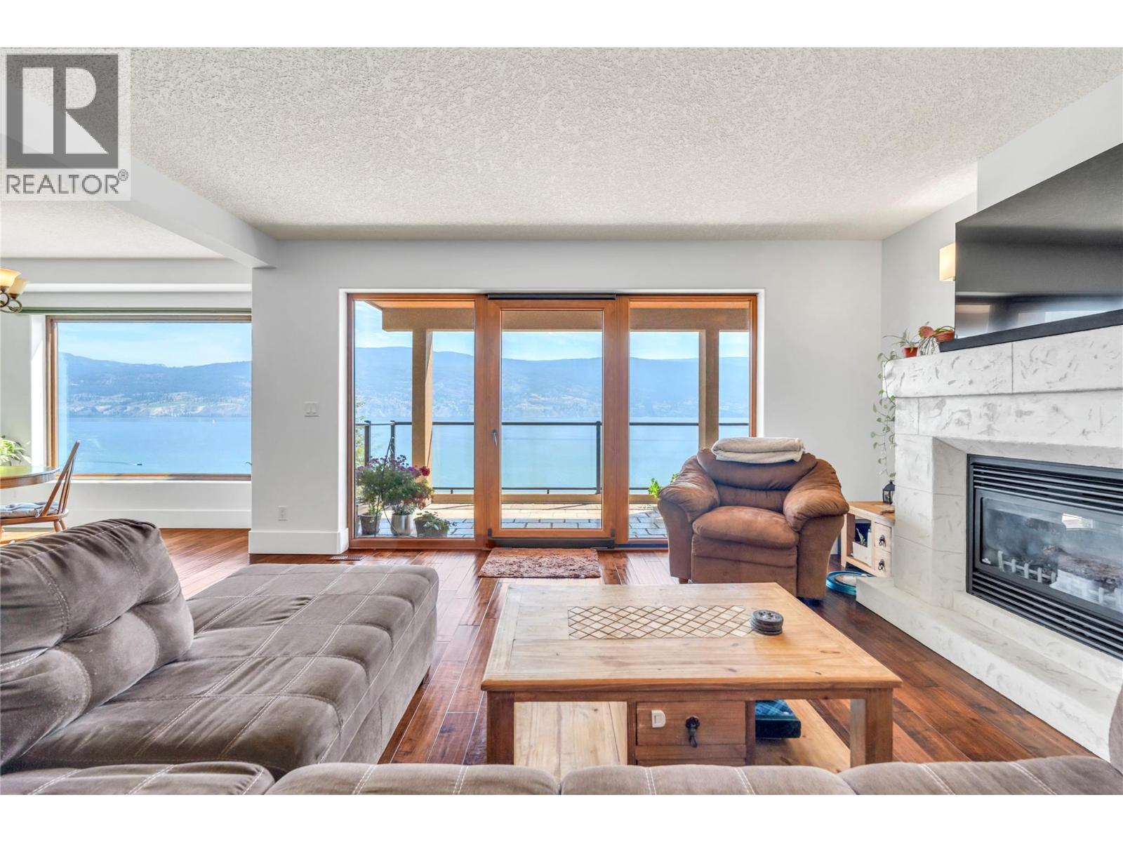 14419 Downton Avenue Unit# 205, Summerland