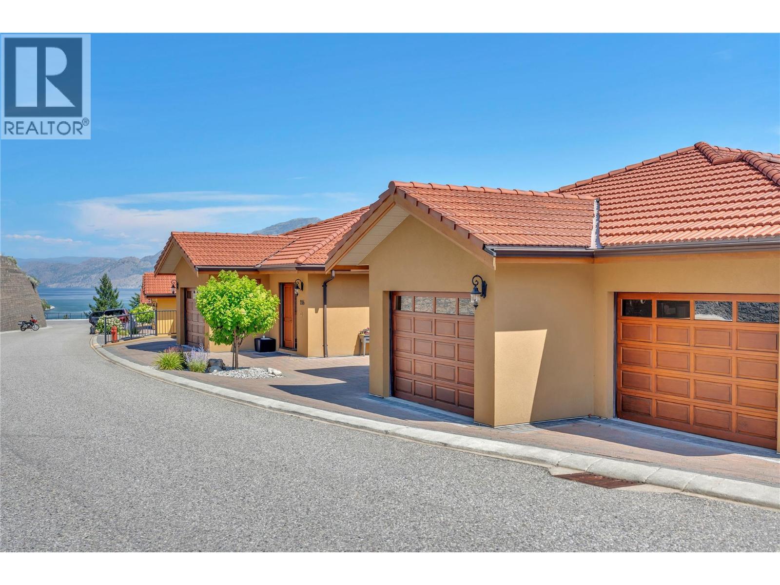 14419 Downton Avenue Unit# 205, Summerland