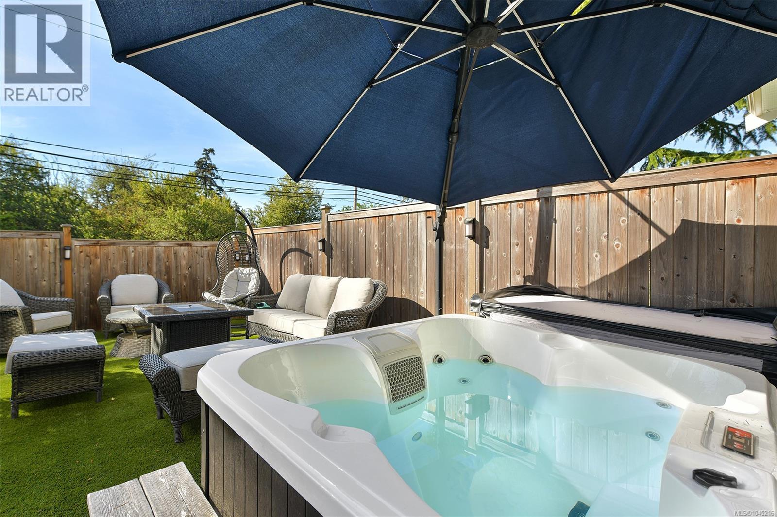 #2 4487 WILKINSON Rd - 18