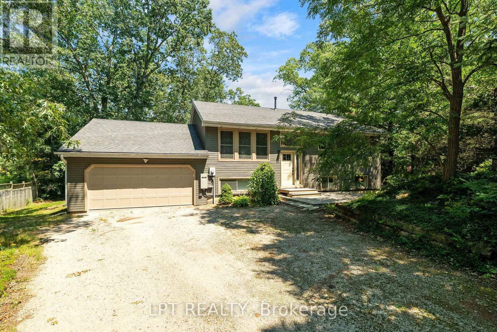 7806 ALFRED CRESCENT - 1