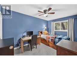 7806 Alfred Crescent, Lambton Shores, ON N0M2L0 Photo 21