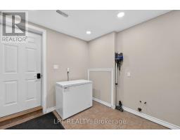 7806 Alfred Crescent, Lambton Shores, ON N0M2L0 Photo 35