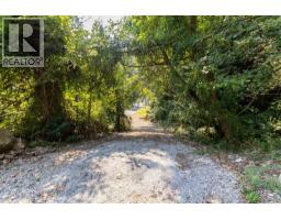 750 Taylor Road, Bowen Island, BC V0N1G1 Photo 6