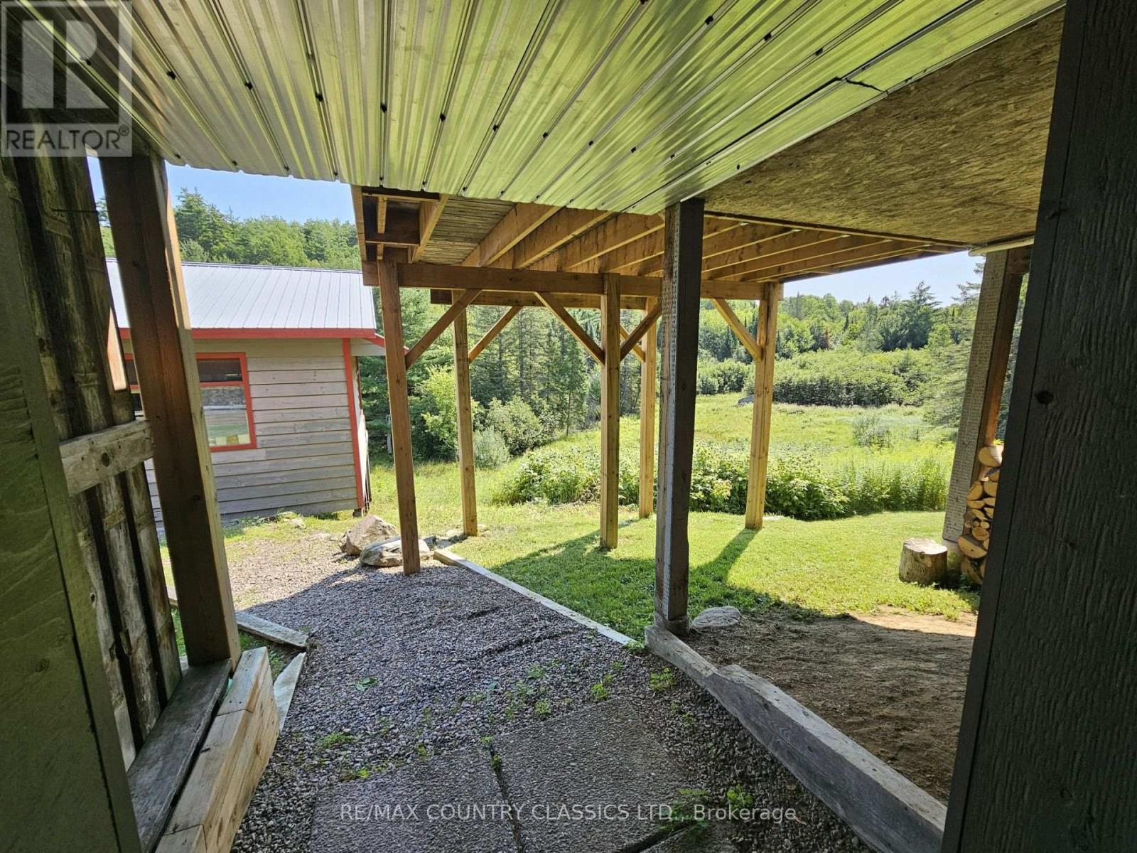 888 WILNO SOUTH ROAD S - 25