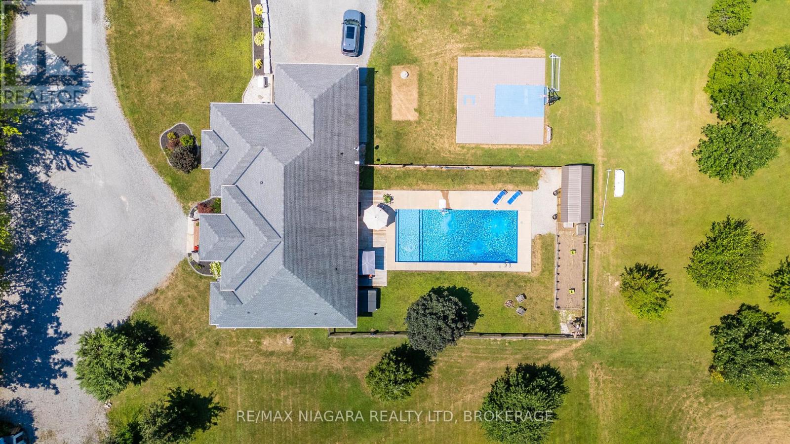 2439 MILLER ROAD - 38