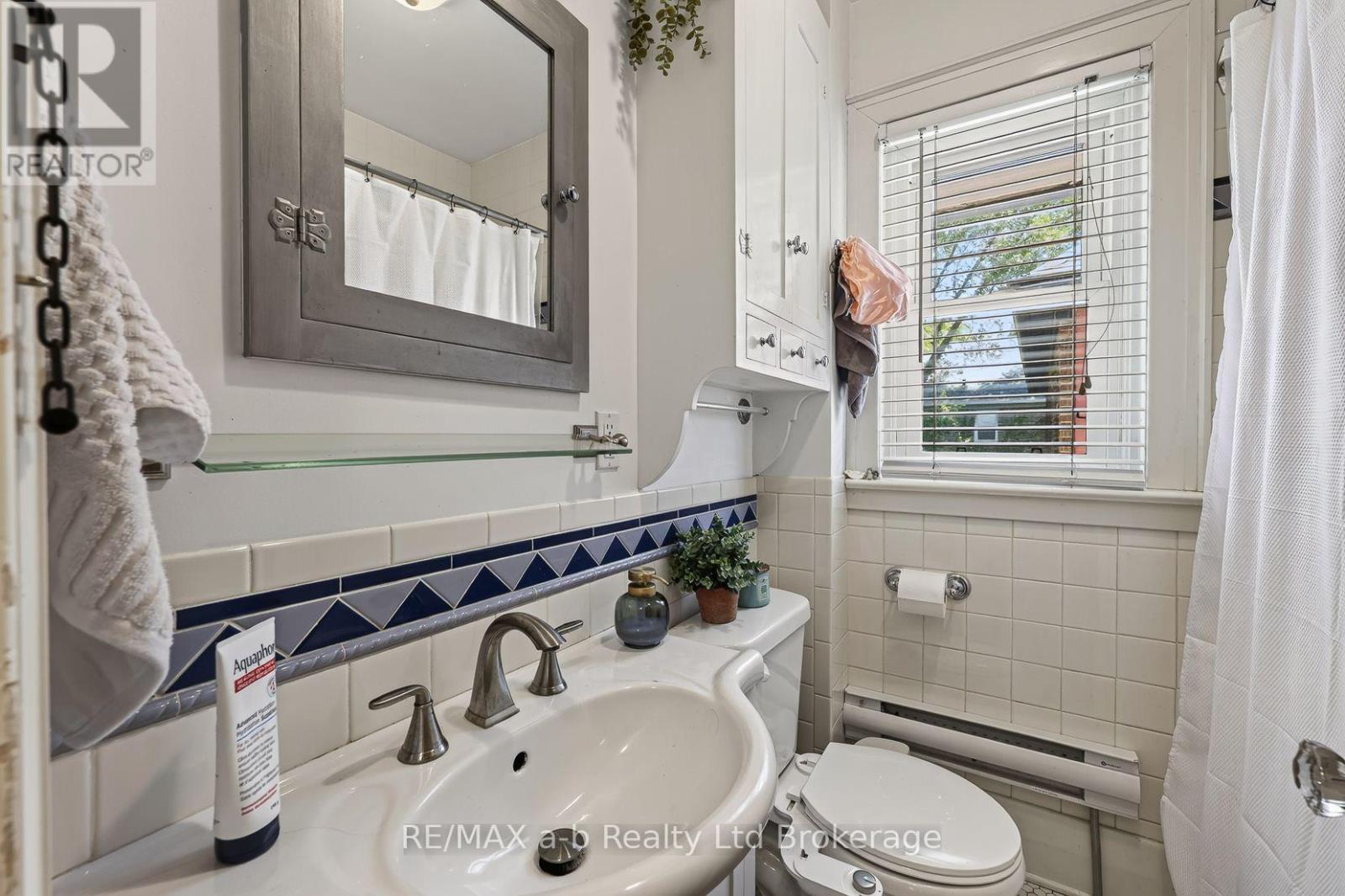 474 CHEAPSIDE STREET - Image 21