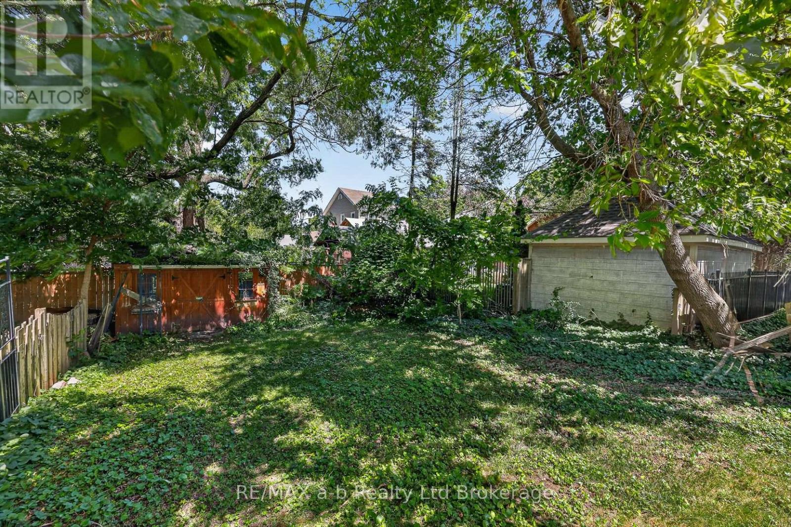 474 CHEAPSIDE STREET - 34