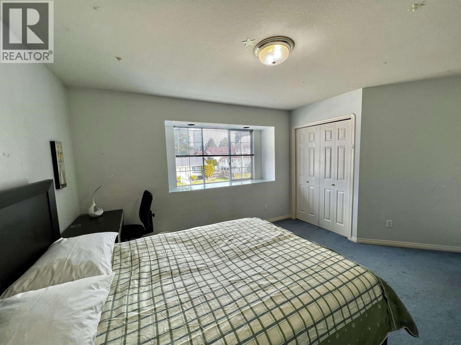 D 4864 WATLING STREET, Burnaby — photo 2