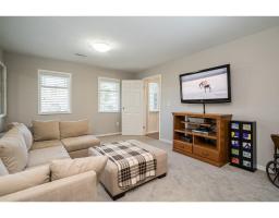 13526 64a Avenue, Surrey, BC V3W9H7 Photo 14