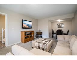 13526 64a Avenue, Surrey, BC V3W9H7 Photo 13