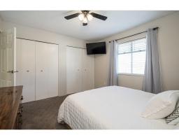 13526 64a Avenue, Surrey, BC V3W9H7 Photo 9