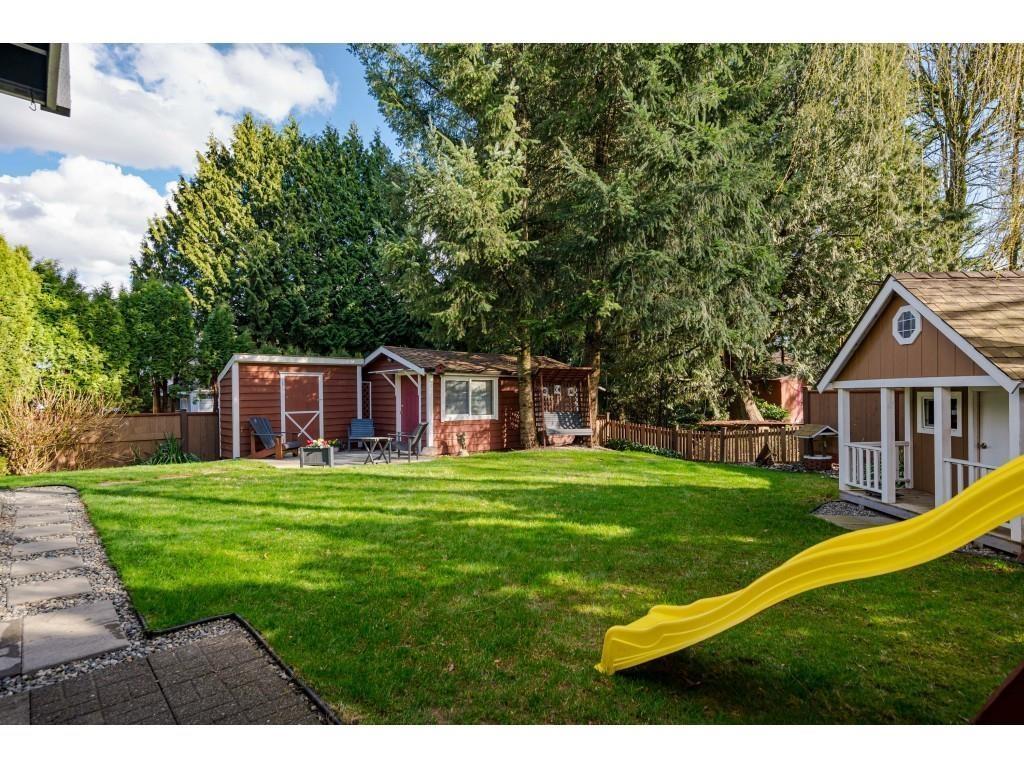 10 Bed, 5 Bath House for Sale in Surrey – 13526 64A AVENUE, Surrey – MLS# R3153205 - Image 16
