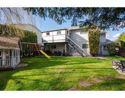 13526 64a Avenue, Surrey, BC V3W9H7 Photo 15