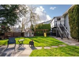 13526 64a Avenue, Surrey, BC V3W9H7 Photo 17