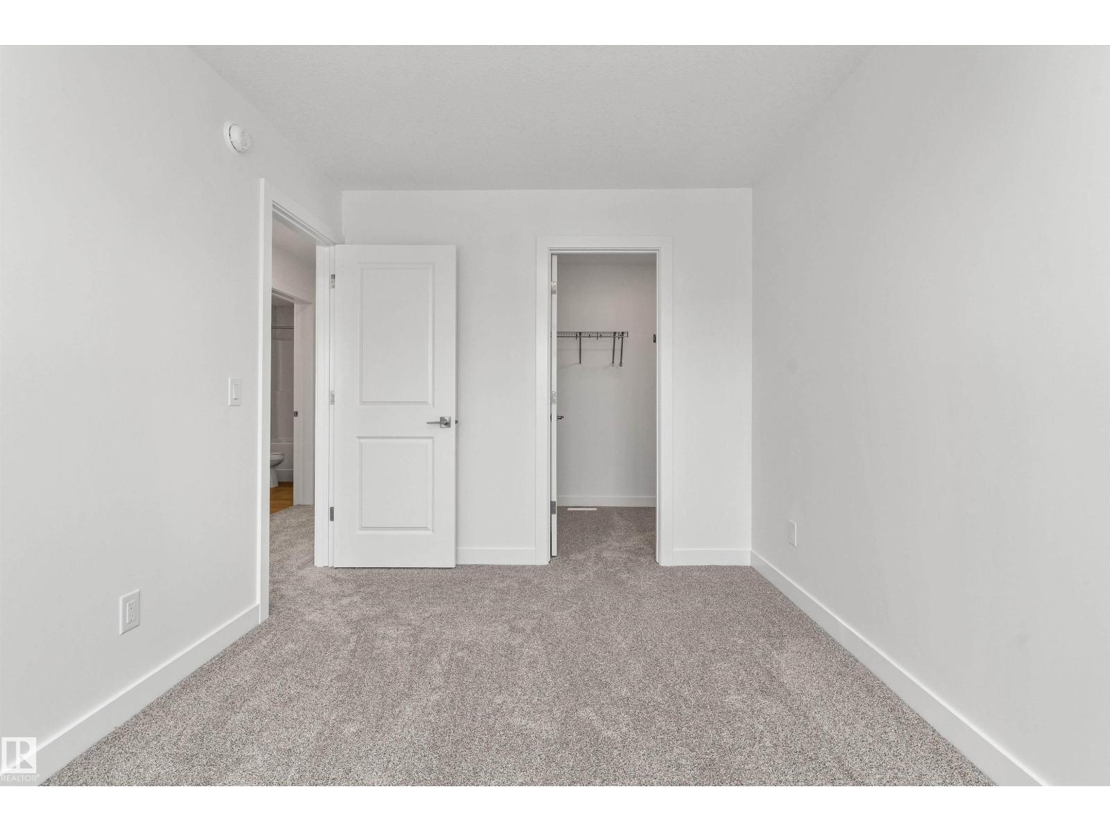 18927 28 AV NW - 38