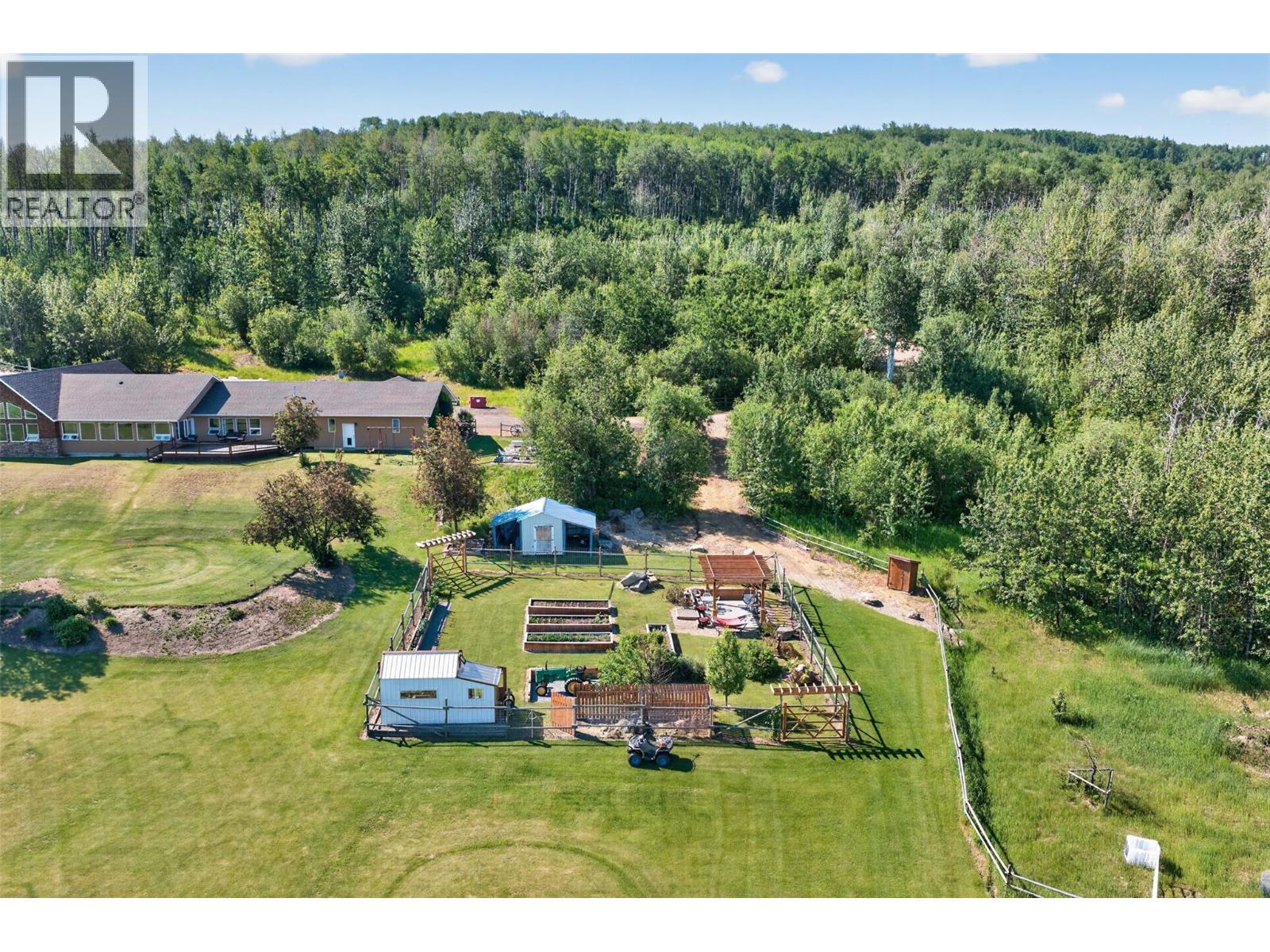 1094 Paradise Valley Subdivision, Dawson Creek