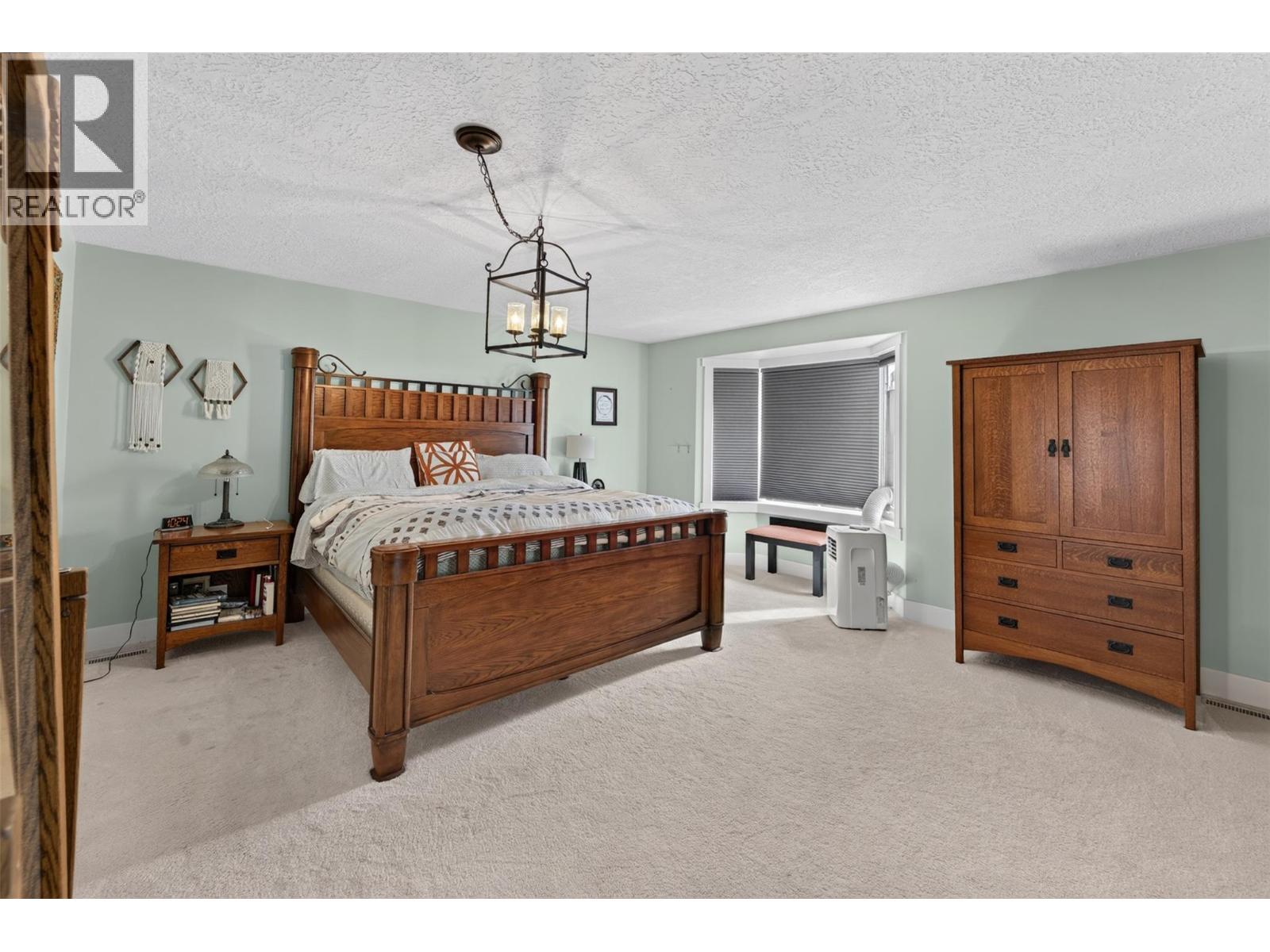 1094 Paradise Valley Subdivision, Dawson Creek