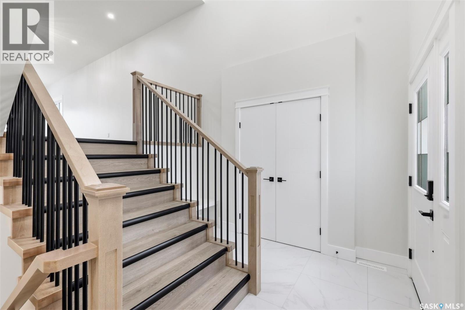 1215 Nightingale TERRACE, Saskatoon — photo 3