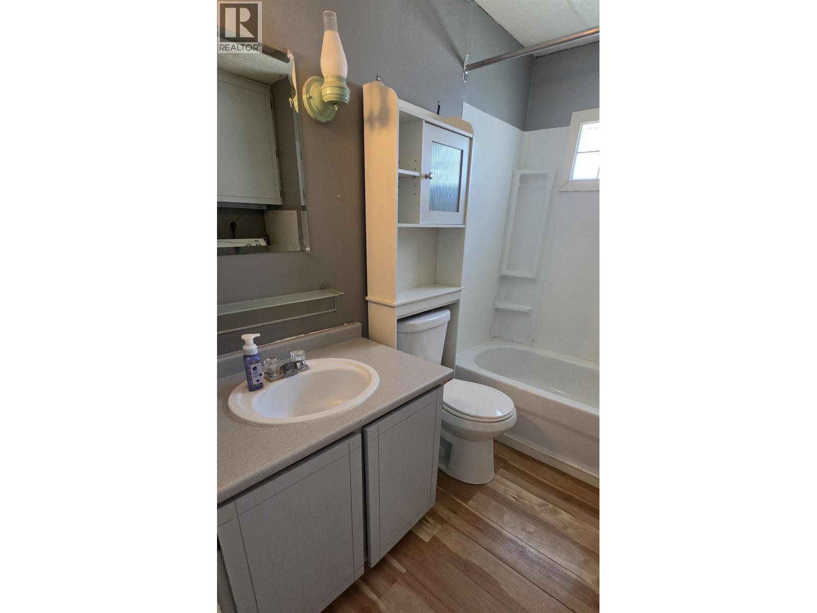 #1 654 NORTH FRASER DRIVE - 15