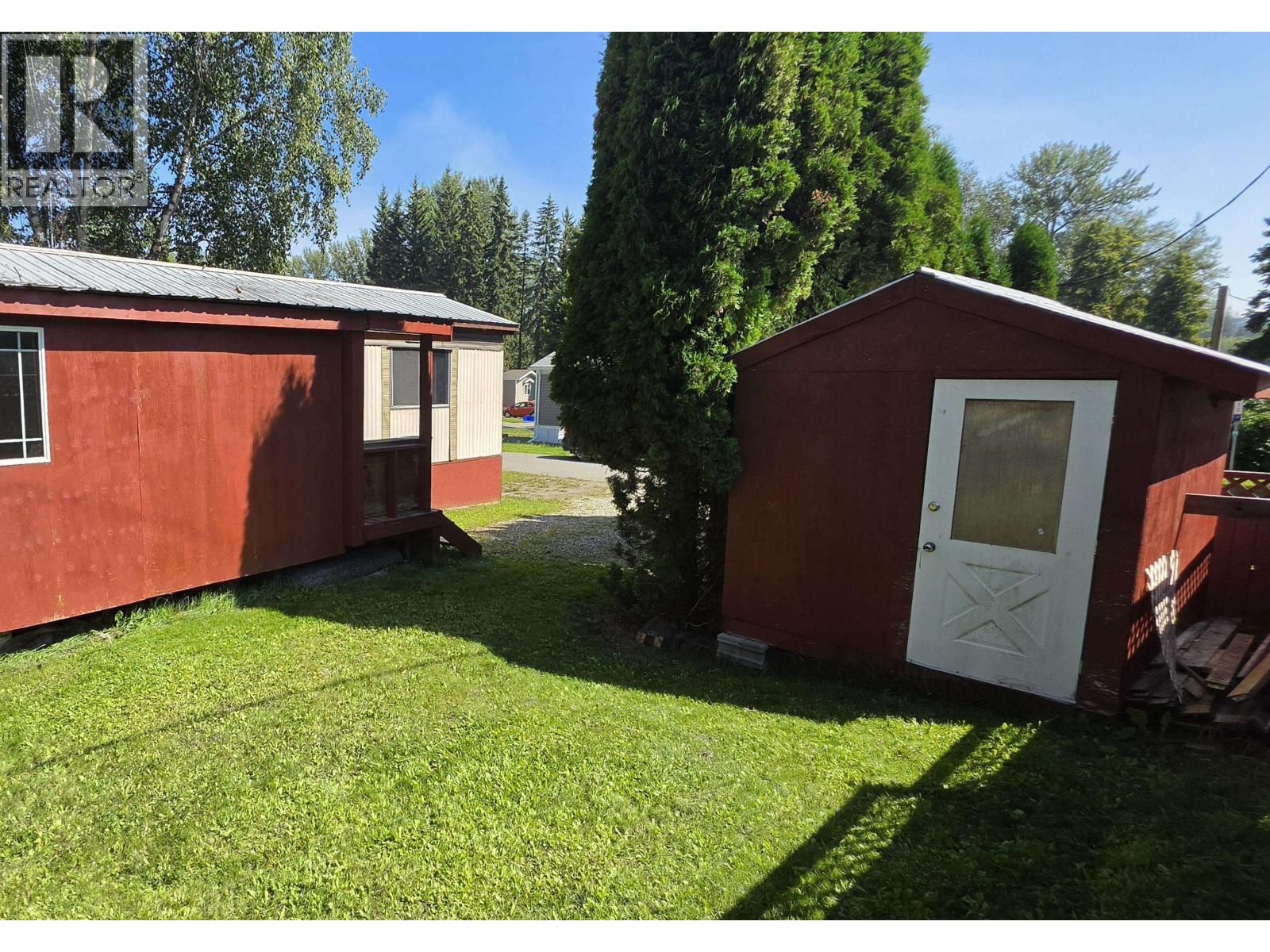 #1 654 NORTH FRASER DRIVE - 3