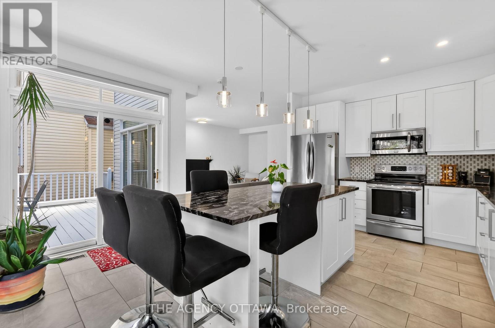 4 Bed, 4 Bath House for Sale in Ottawa – 321 GOLDRIDGE DRIVE, Ottawa – MLS# X13642844 - Image 17